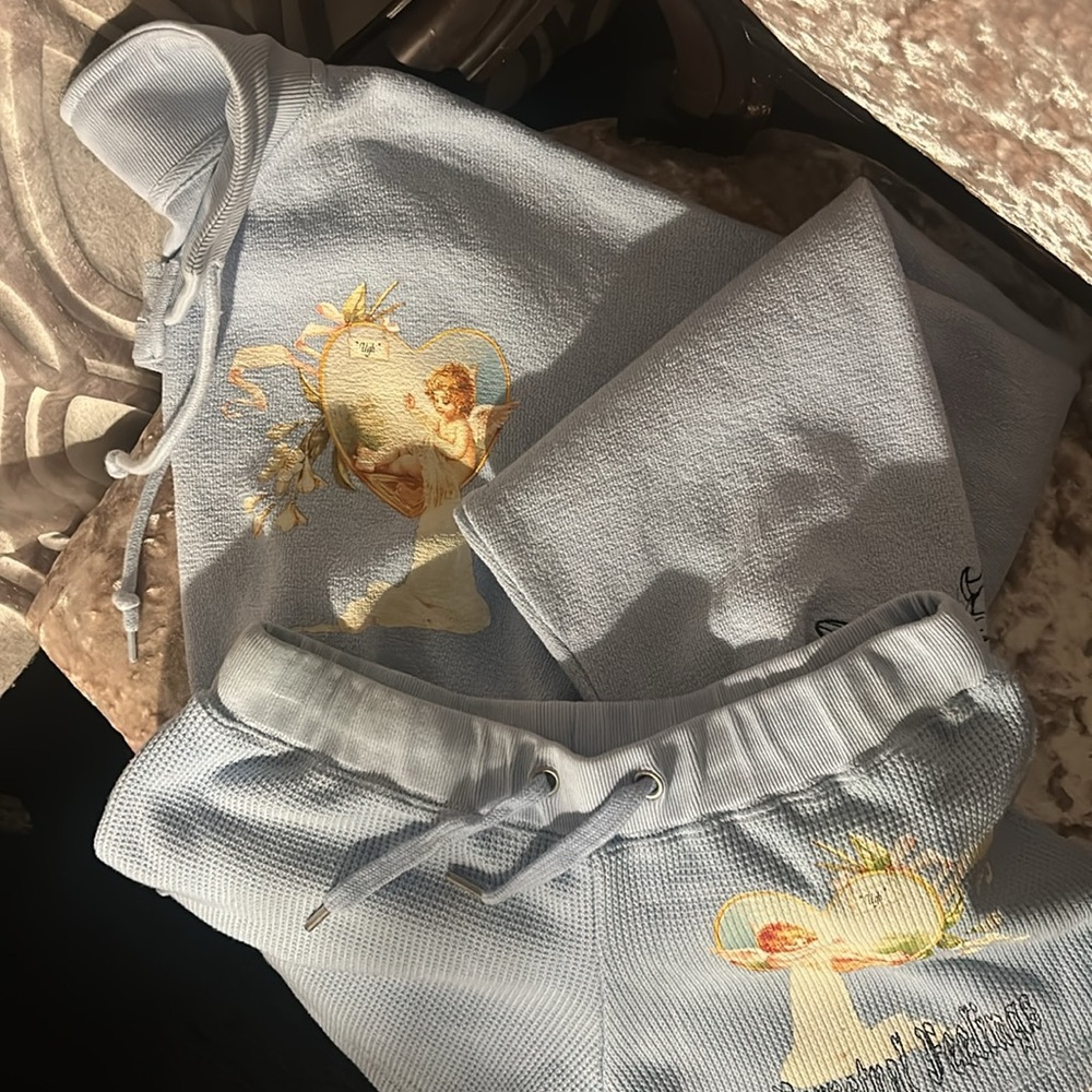 Light Blue thermal sweat shorts with sweatshirt with Heart Design Boys Lie Set